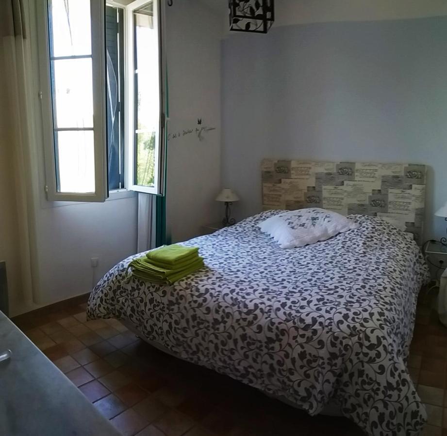 Mas De La Grave Bed & Breakfast Althen-des-Paluds Dış mekan fotoğraf